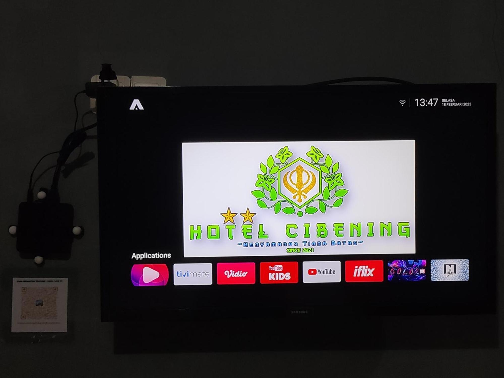 Hotel Cibening Purwakarta Exteriör bild